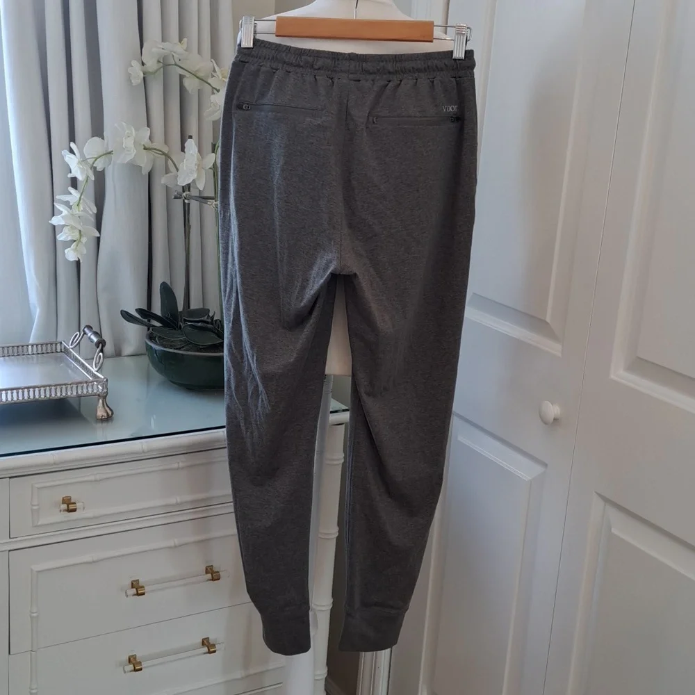 NWOT Vuori Mens Sunday‎ Rise & Shine Athletic Jogger Pants Heather Green SM